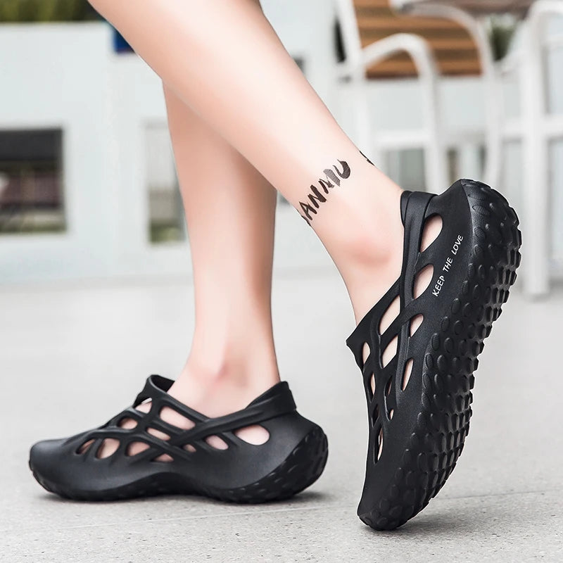 Men Summer Comfortable Breathable Sandals Outdoor Leisure Water Shoes for Hiking and Beach