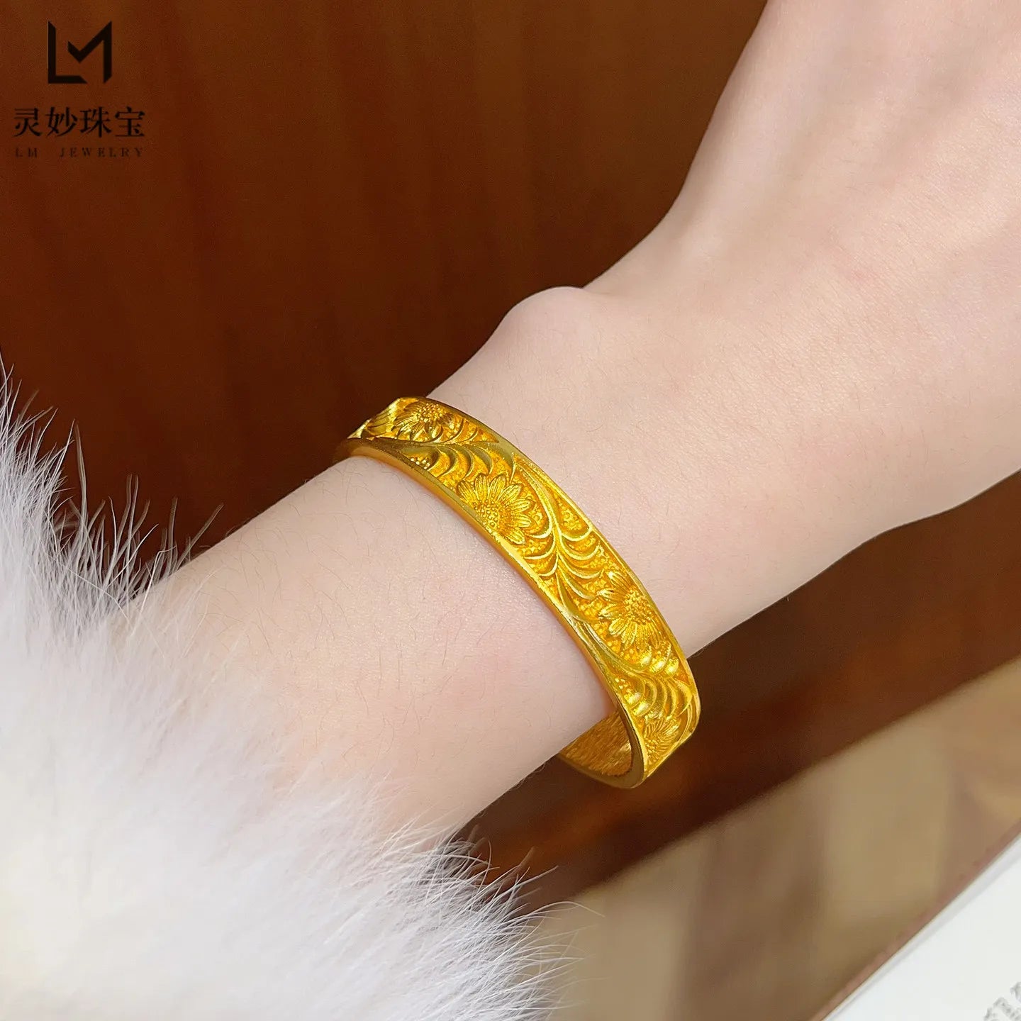 Classic Bangle Women's 24K Gold AU999 - 24K Gold Retro Fortune Flower Bangle, Carved Craft, Luxury Collection