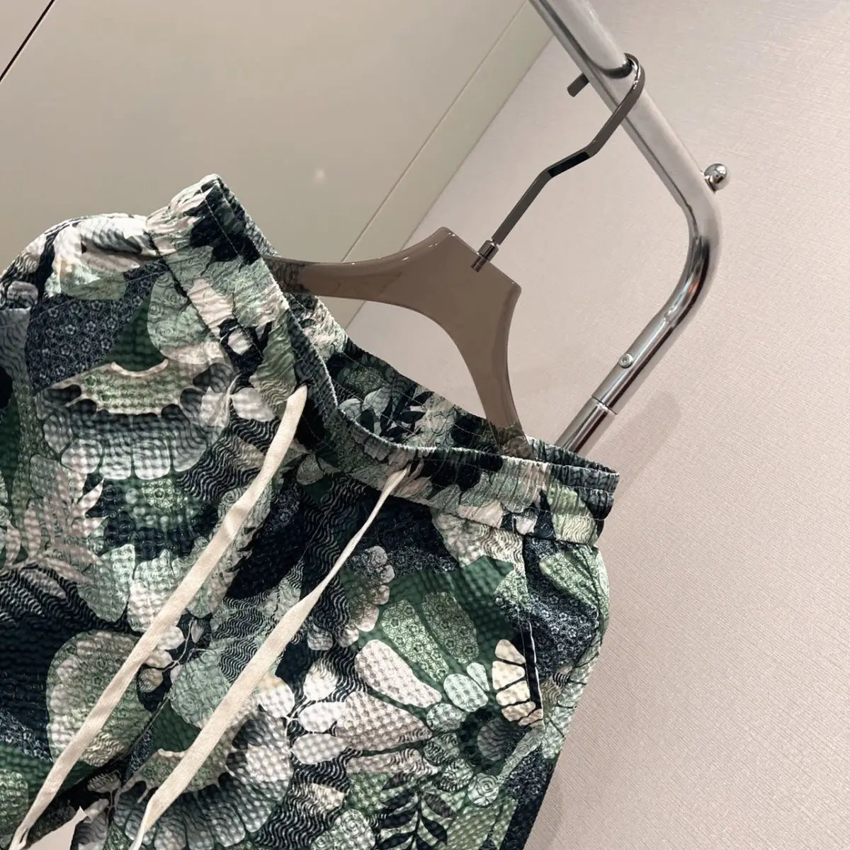 Shorts for Men's Retro Printed Shorts Versatile Casual and Fashionable Shorts Beach Style Five-point Pants