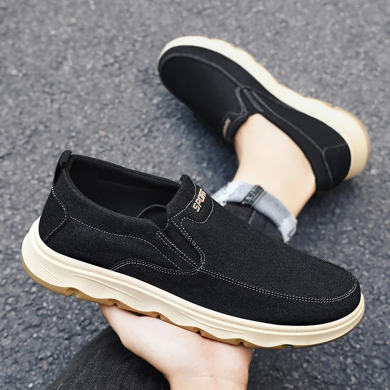 Men's walking sneakers 2025 Spring casual canvas shoes, low-top comfortable and breathable vulcanized shoes