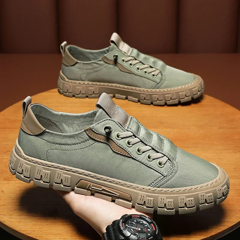 Sneakers for Men New Flats Casual Shoes One Pedal Breathable Men Loafers Stylish and Comfortable High-end Brand Shoes for Men