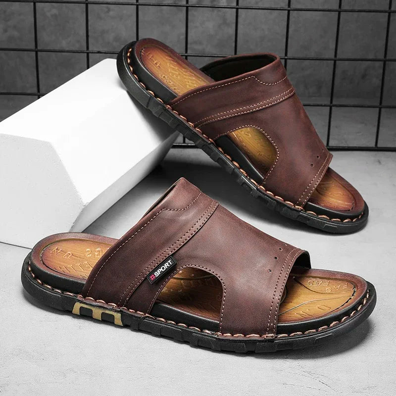 2025 Mens Slippers Summer Casual Shoes Beach Sandals Outdoor Slides Walking Comfort Leather Luxury Designer Fashion Lightweight