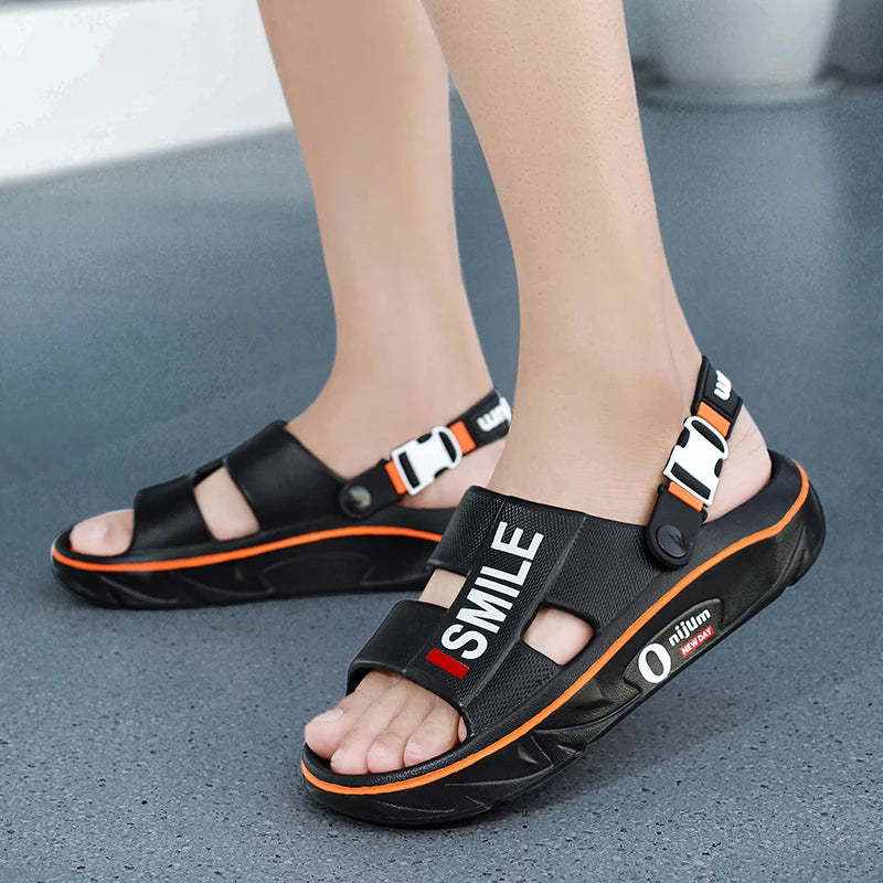 2025 New Men's Massage Slippers Indoor Outdoor Sandals Beach Comfortable Soft Slides Clogs Casual Shoes Men Women Home Slippers