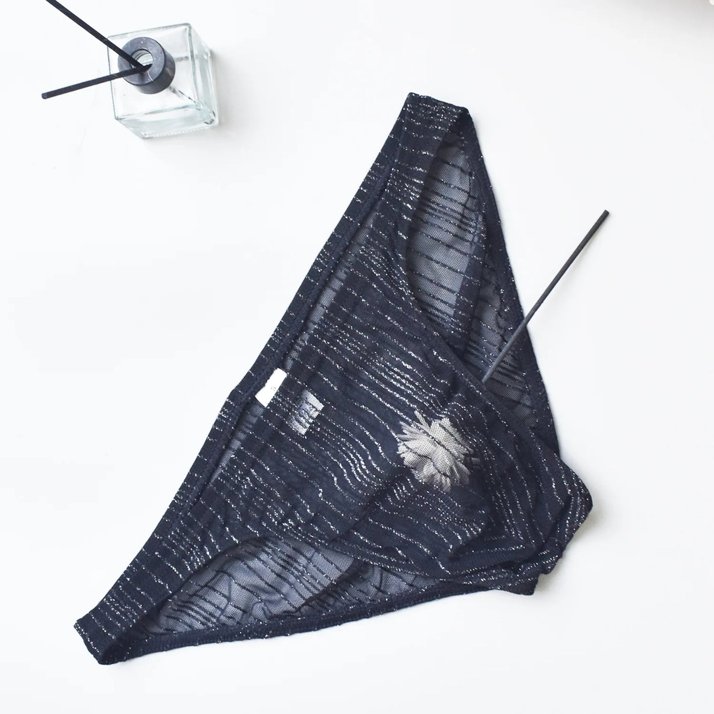 Men's sexy underwear, transparent and fun mesh thin transparent quick drying triangle pants, low waist breathable underwear