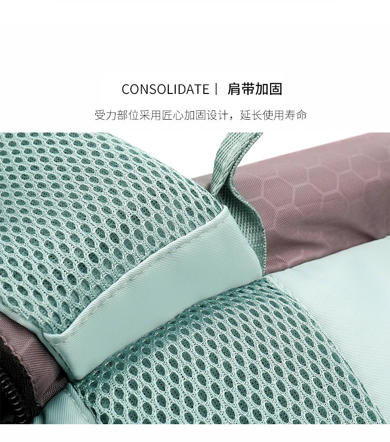 New casual large - capacity travel backpacks for both men and women. They are multifunctional computer backpacks suitable for bu