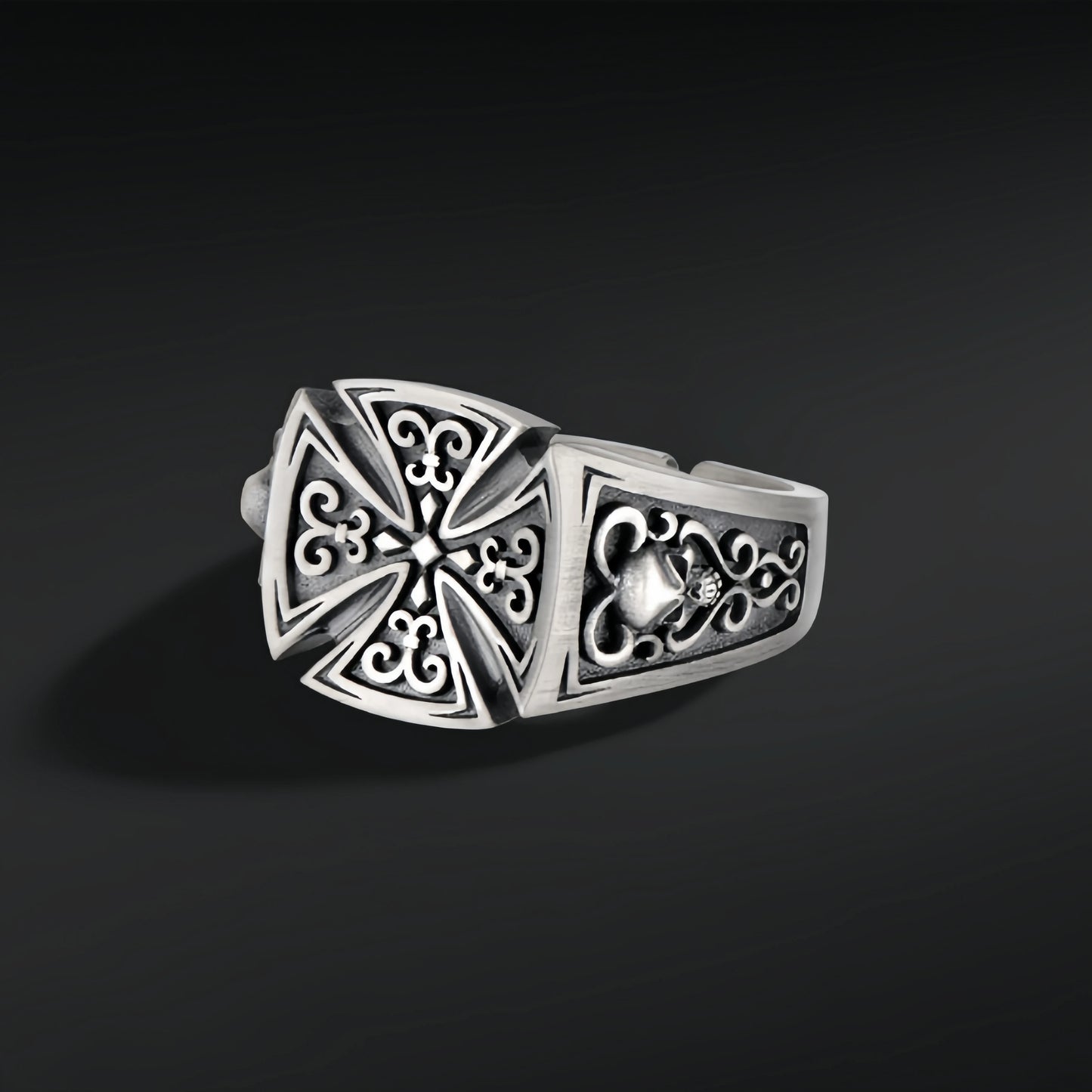 Retro Croix de Guerre Rose Pattern Adjustable Open Ring For Men Silver-plated Copper Punk Gothic Edgy Jewelry Accessories Gift
