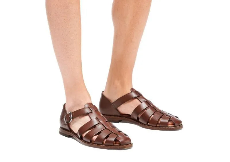 Summer Men's Sandals Leather Dress Shoes Outdoor Soft Pointed Formal Men Wedding Sandals Classic Light Slippers Sandals Sneakers