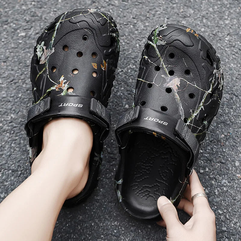 Men Slippers High Quality Classic Outdoor Anti-Slip Garden Shoes Lightweight Fashion Casual Sandals Sandals for Men Platform
