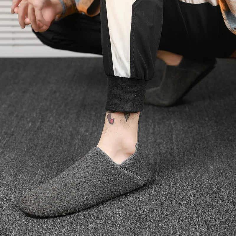 Men Winter Slippers Women Warm Shoes Soft Plush Flats Casual Shoes Male Loafers Lightweight Home Walking Couples Shoes Footwear
