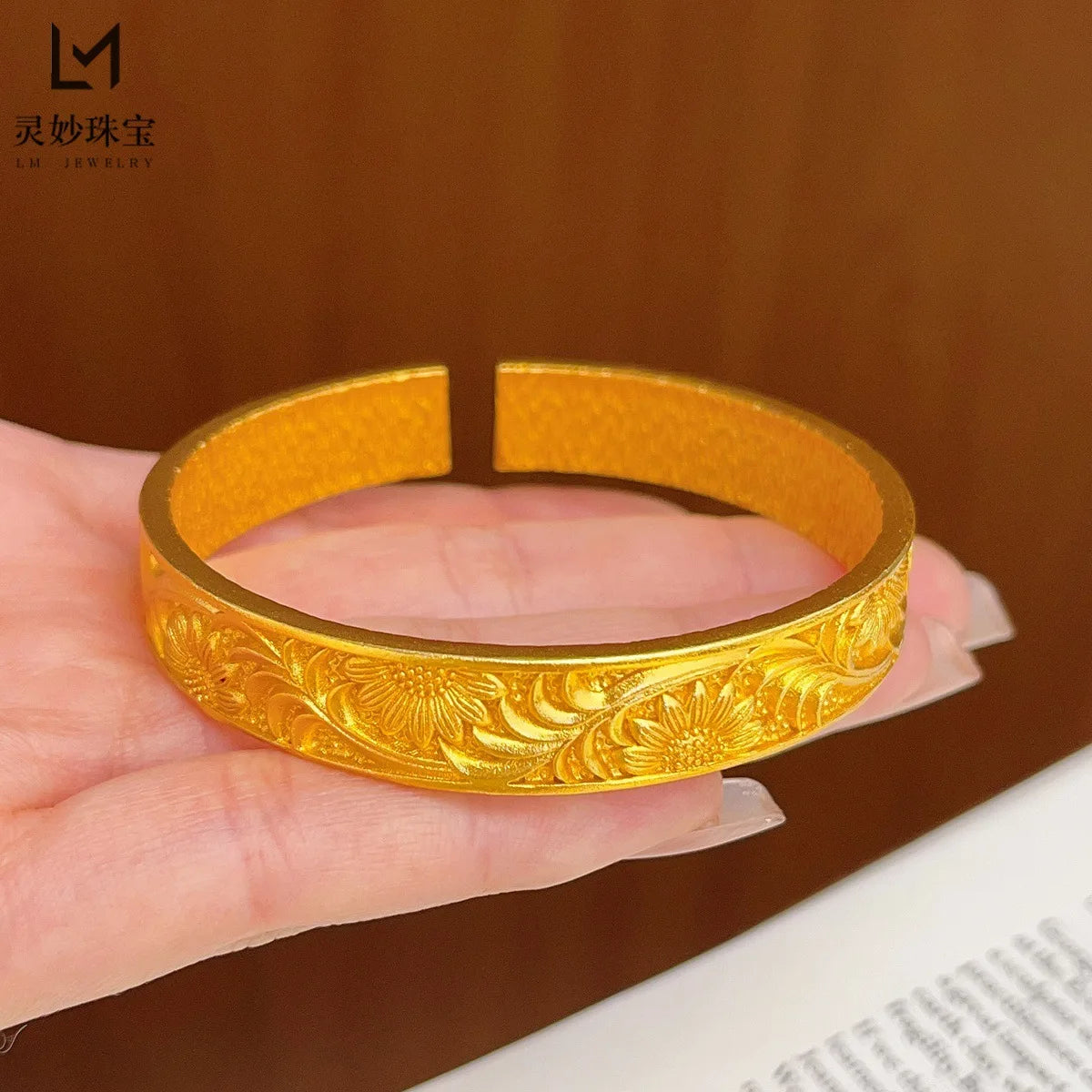 Classic Bangle Women's 24K Gold AU999 - 24K Gold Retro Fortune Flower Bangle, Carved Craft, Luxury Collection