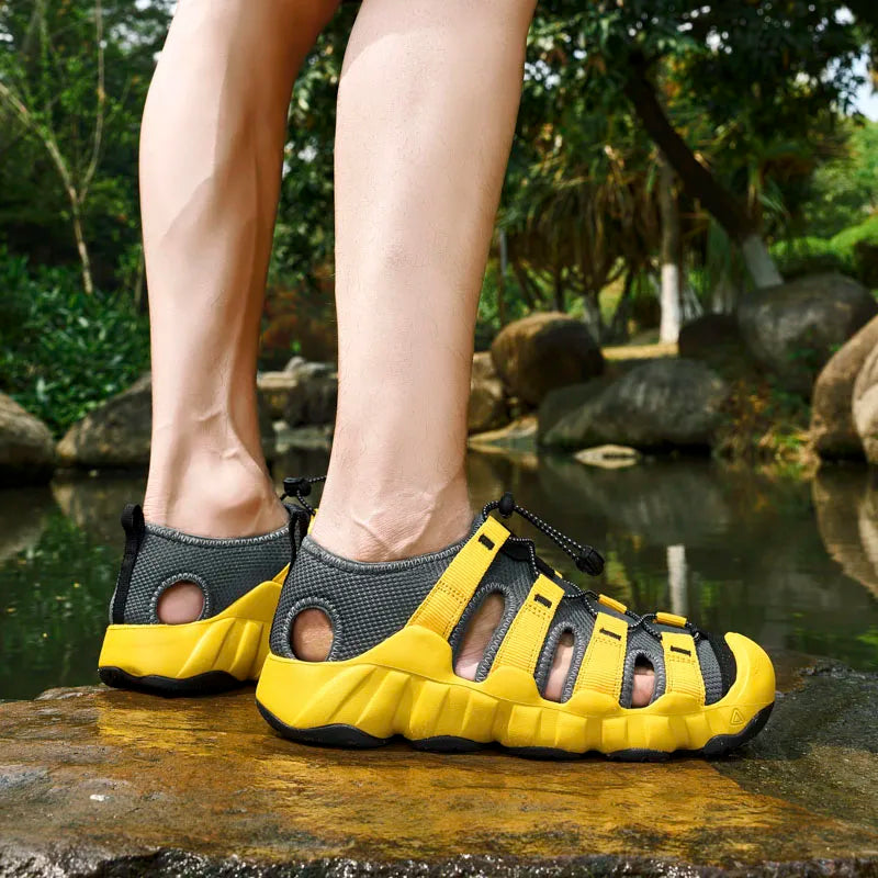 Summer Men Sandals Beach Trekking Hiking Casual Slippers Soft Fishing Outdoor Climbing Mesh Classic Roman Fashion Comfortable