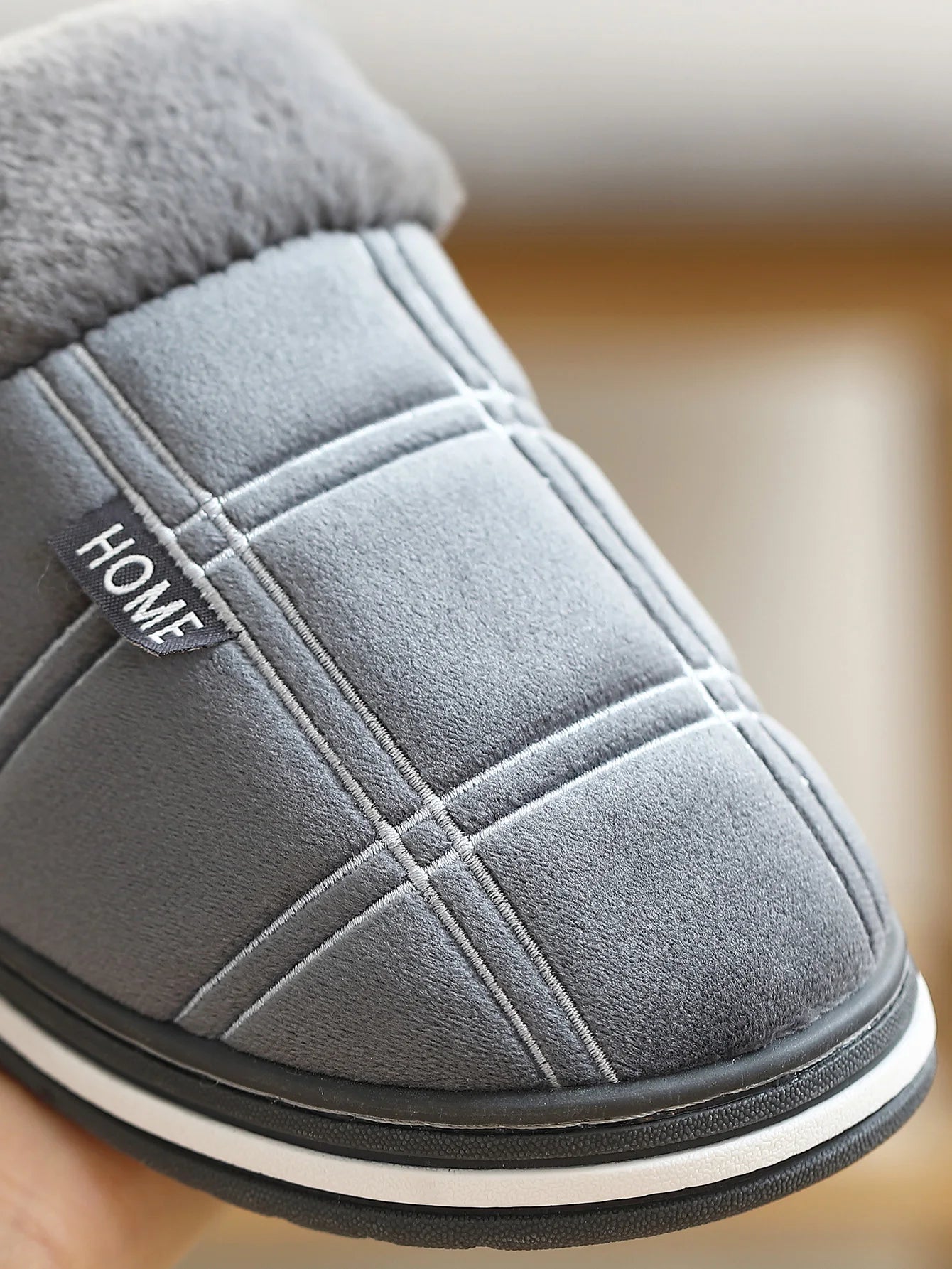 House slippers for men Plaid Warm Soft Comfortable Non Slip Living room Shoes Sturdy Sole Big Size 40-50 Home slippers
