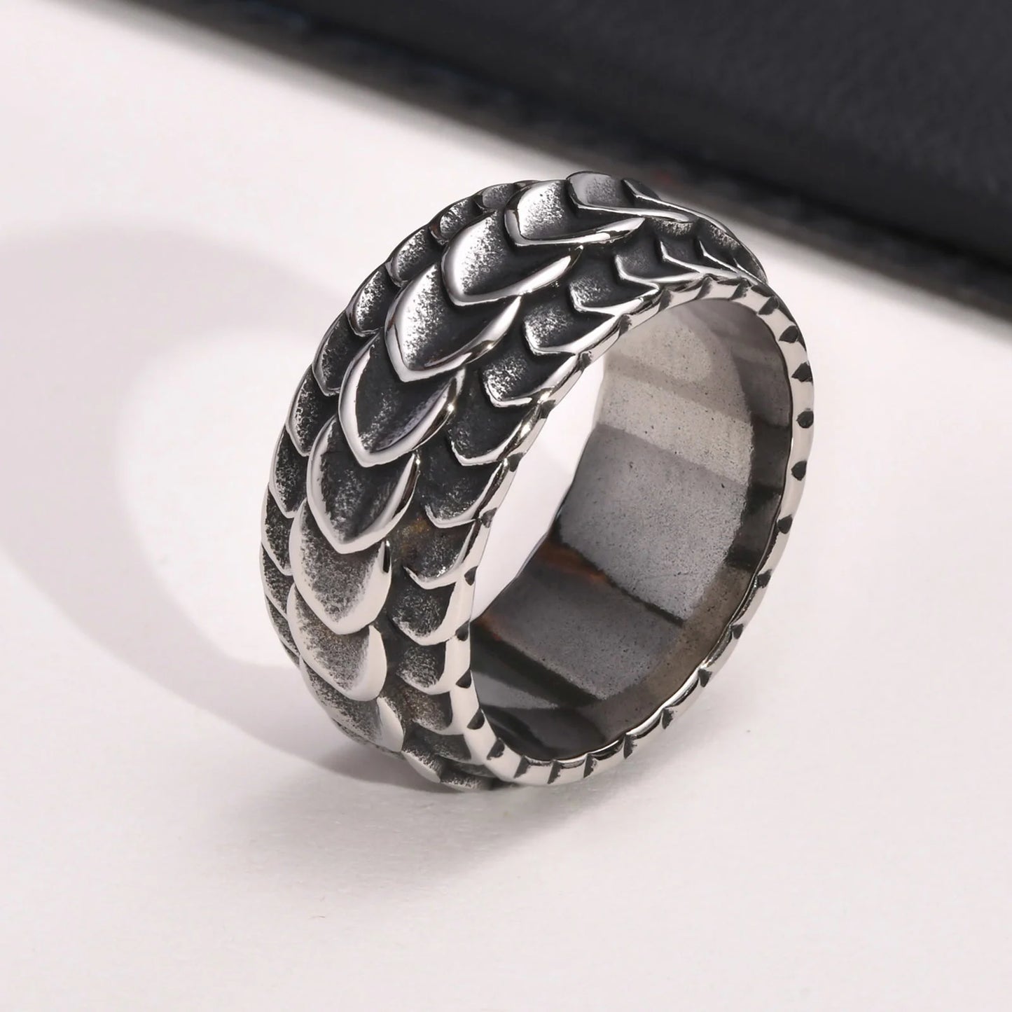 Vintage Dragon Scale Ring for Men Boys,Stainless Steel Norse Viking Dragon Spine Ring,Retro Punk Jewelry Gifts