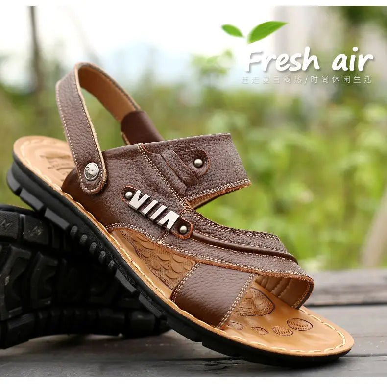 Men's Sandals Fashion Casual Leather Sandals Outdoor Non Slip Trekking Sandalias Summer New Beach Shoes for Man Designer Slipper