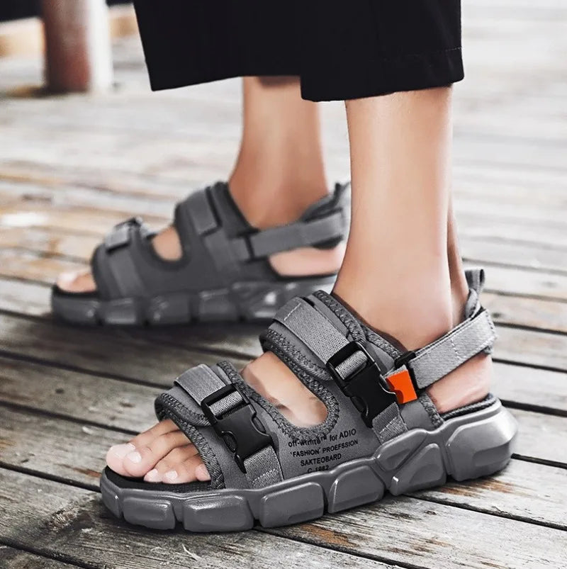 Summer High Quality Beach Sandals for Men Outdoor Breathable Wear-resistant Men Casual Sandals Fashion Holiday Shoes Zapatos De