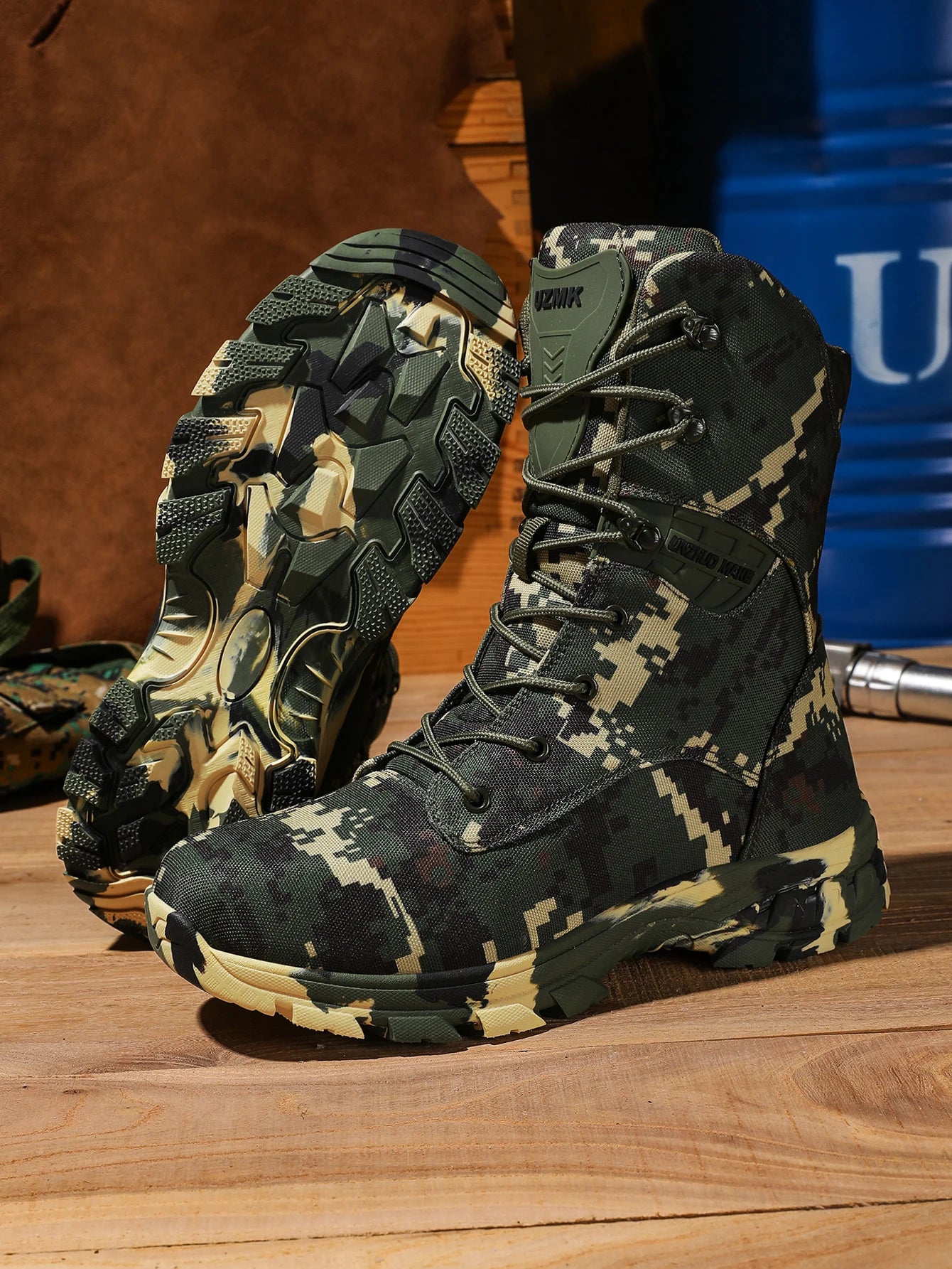 Men's Camouflage Tactical Boots Mountaineering Hiking Desert Waterproof Work Safety Shoes Ankle Boots Men's Outdoor Boots