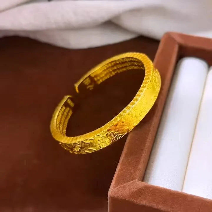 Sunflower Open Bangle Women's 24K Gold AU999 - 3D bloom shape, adjustable opening, high-purity gold shows sun-facing style