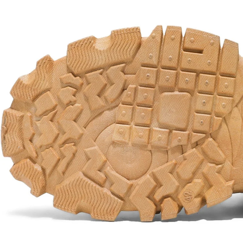 Men's Boots Outdoor Waterproof Men Ankle Boots Men Platform Work Safty Shoes for Men Casual Hiking Shoes Breathable Men Sneakers