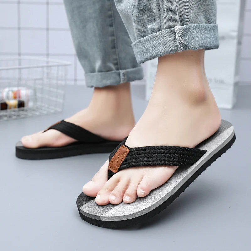 Men Slippers Summer High Quality Flip Flop Men Beach Shoes Fashion Outdoor Flip Flops Casual Breathable Slippers for Men Sandals