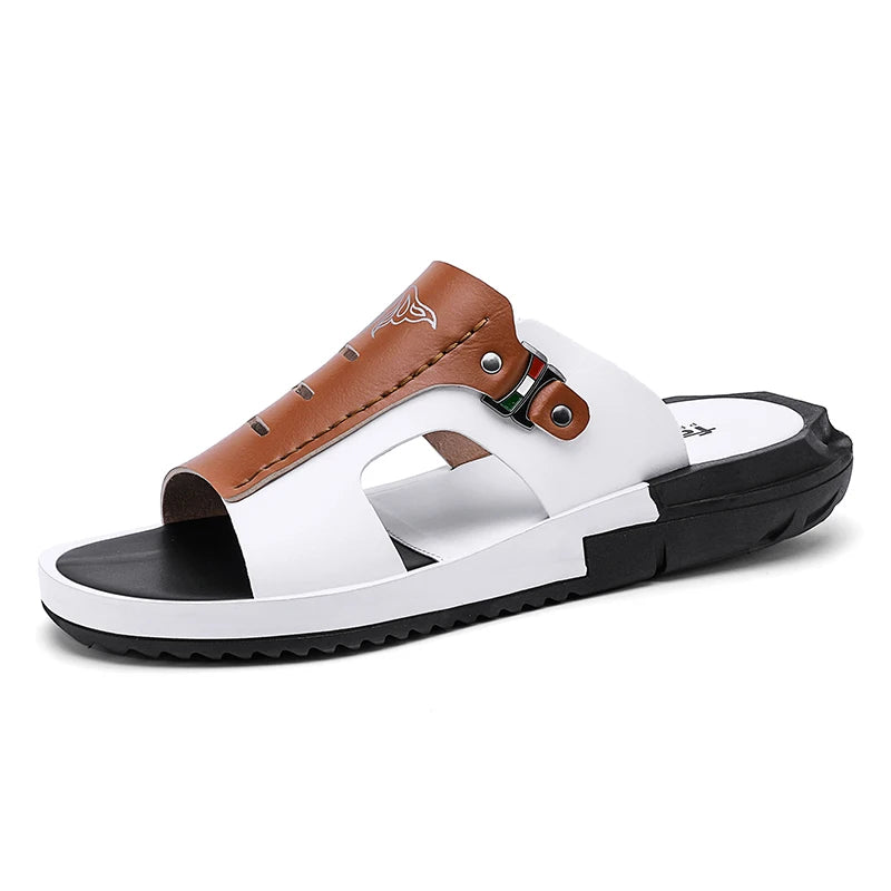 Slippers Men's Fashion 2024 New Summer Outdoor Casual Anti slip Men's Sandals Korean Edition Personalized Soft Sole Sandals for