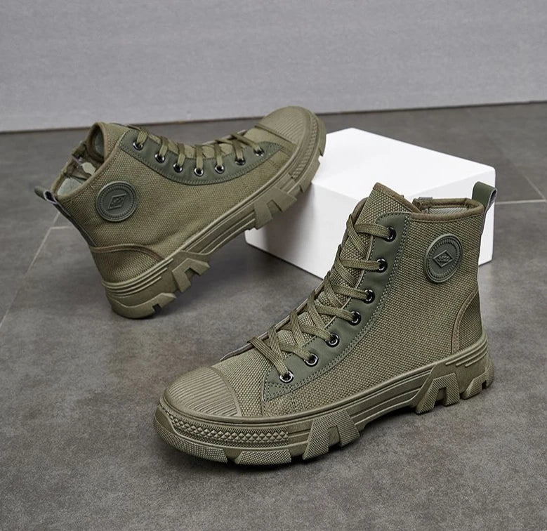 Men's High Cut Boots Warm Winter Lace Up with Fur Outdoor Hiking Male Shoes Platform Retro Original Deals Comfortable Offer Sale