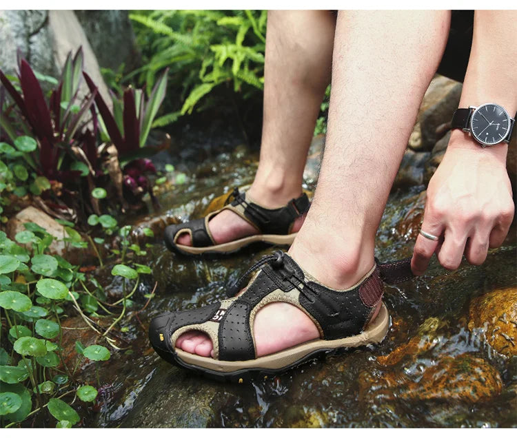Summer Hiking Sandals for Men Quick Dry Outdoor Trail Walking Closed Toe Water Sandals Casual Lightweight Summer Beach Shoes