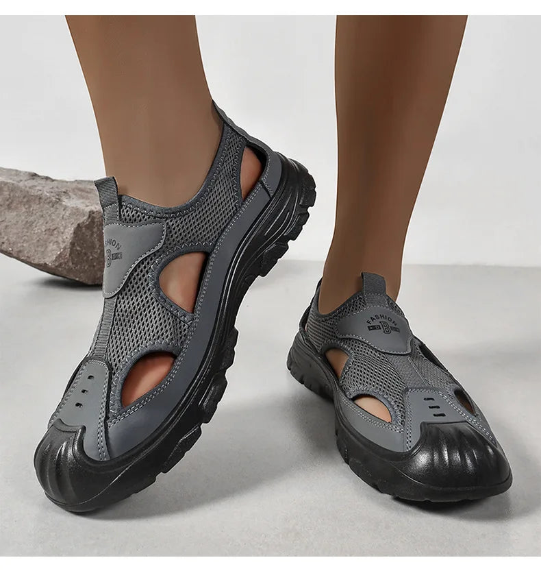 Men's Sandals 2025 New Style Diving Shoes Beach Outdoor Mountaineering Shoes Outdoor Large Sandals 39-46