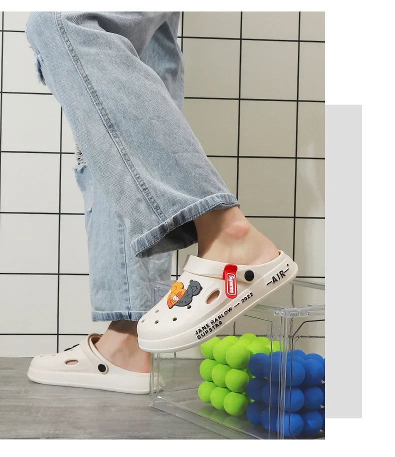 Summer Man Sandals Lightweight Home Beach Sandals Women Slippers Outdoor Quick Dry Flat Soft EVA Hole Shoes Women Clogs 2024