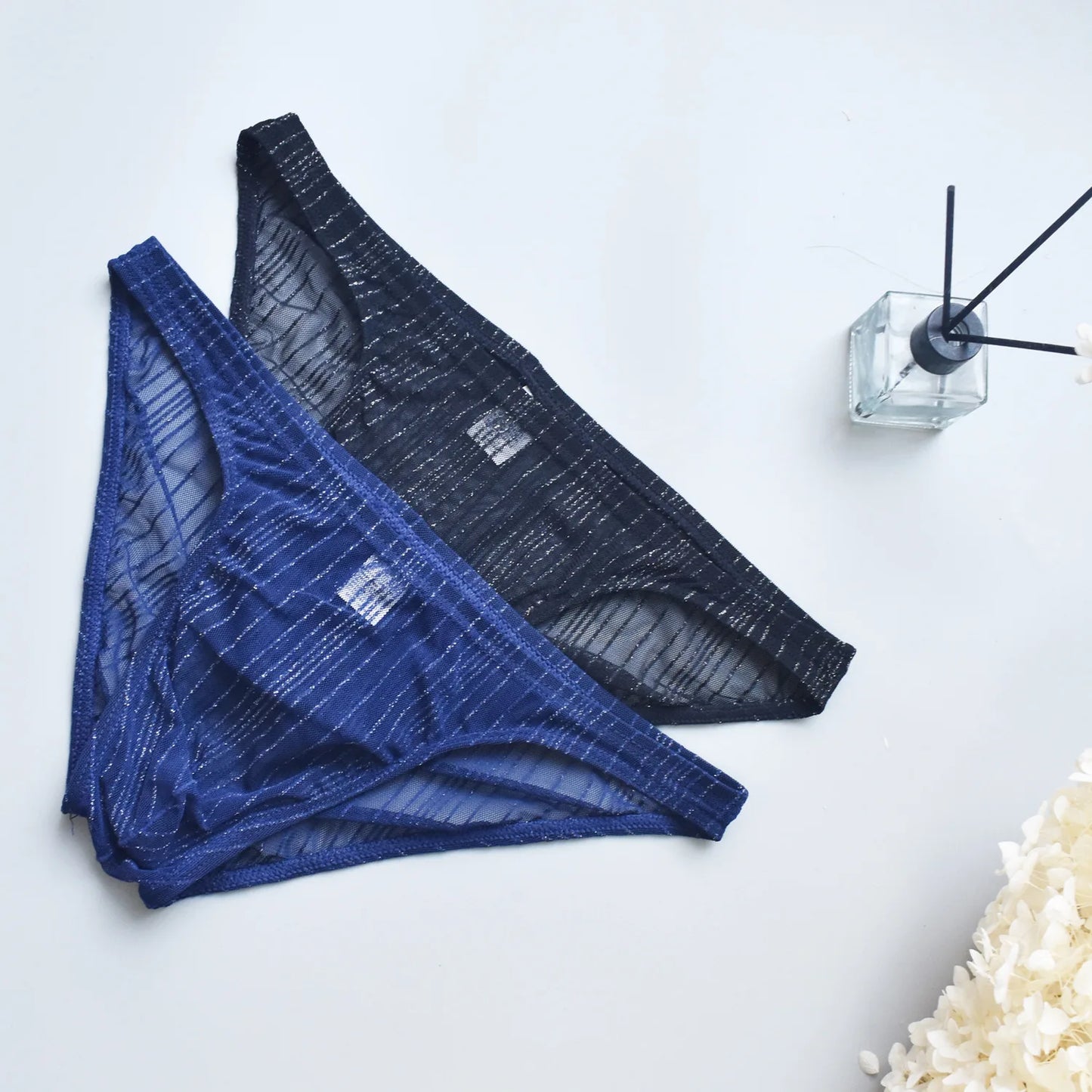 Men's sexy underwear, transparent and fun mesh thin transparent quick drying triangle pants, low waist breathable underwear