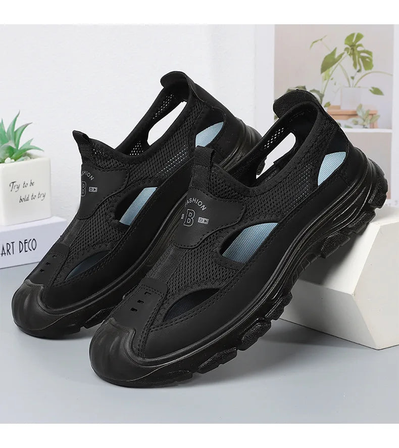 Men's Sandals 2025 New Style Diving Shoes Beach Outdoor Mountaineering Shoes Outdoor Large Sandals 39-46