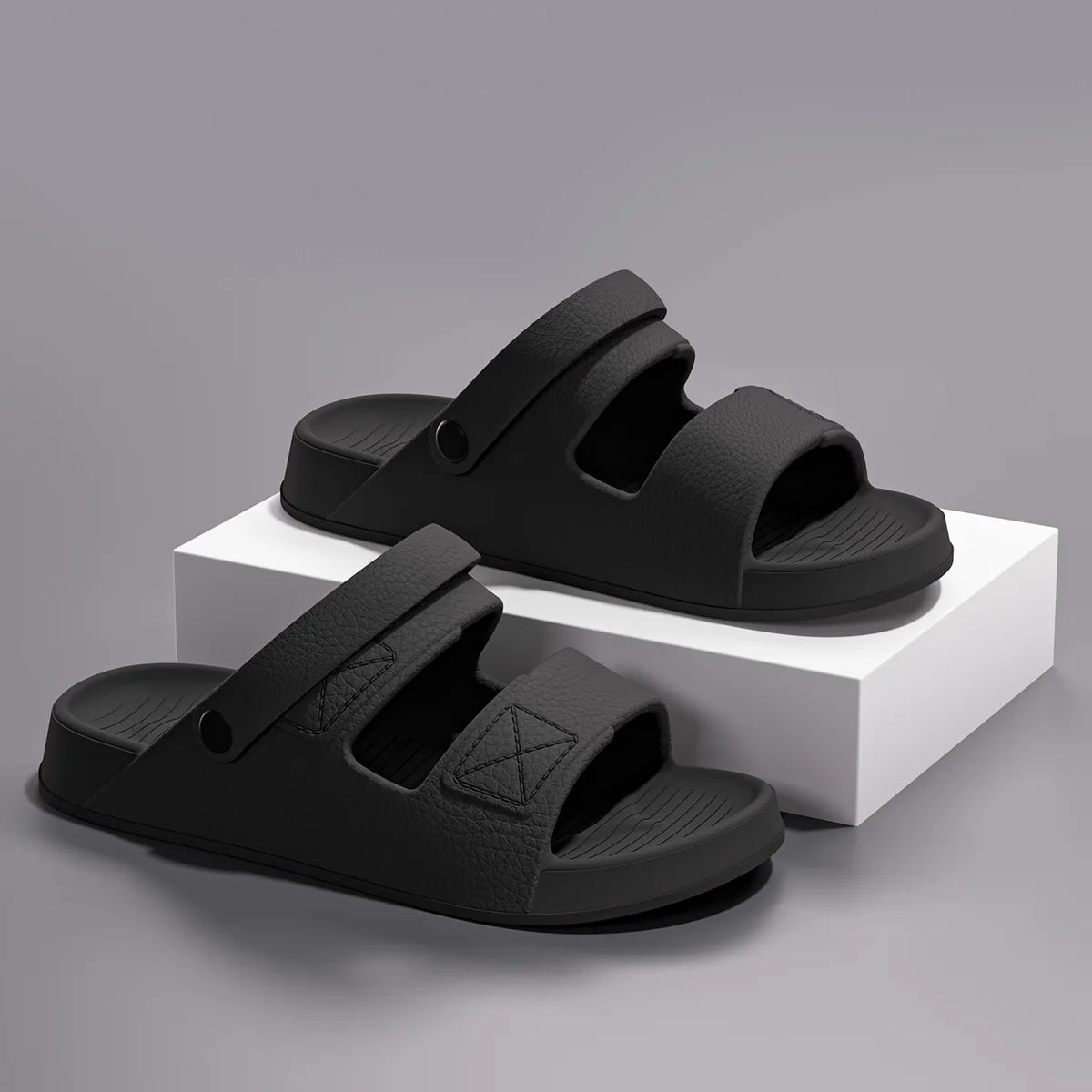 Summer Men Sandals New Non-slip Outdoor Sandals Comfortable Soft Bottom Indoor Slippers