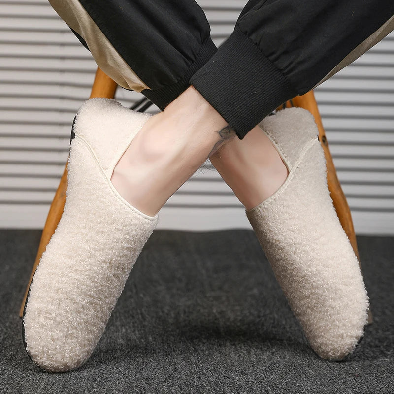 Men Winter Slippers Women Warm Shoes Soft Plush Flats Casual Shoes Male Loafers Lightweight Home Walking Couples Shoes Footwear