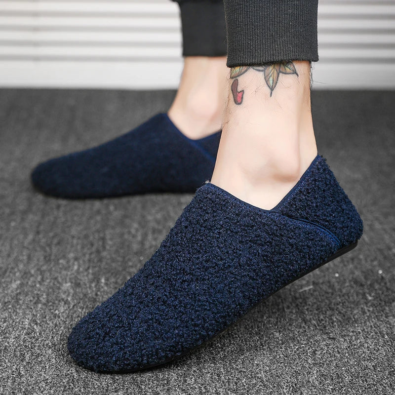 Men Winter Slippers Women Warm Shoes Soft Plush Flats Casual Shoes Male Loafers Lightweight Home Walking Couples Shoes Footwear