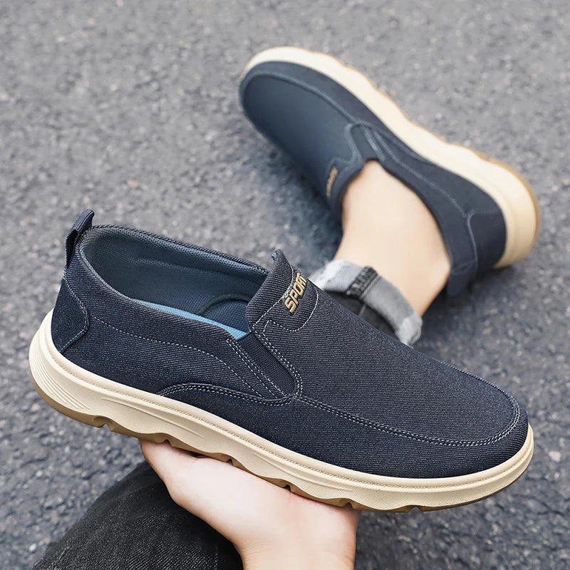 Men's walking sneakers 2025 Spring casual canvas shoes, low-top comfortable and breathable vulcanized shoes