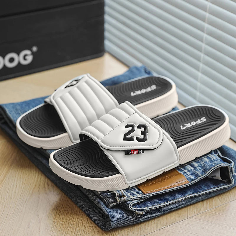 Men's fashion slippers comfortable flat home bathroom slippers soft-soled outdoor beach shoes plus size slippers men 39-47