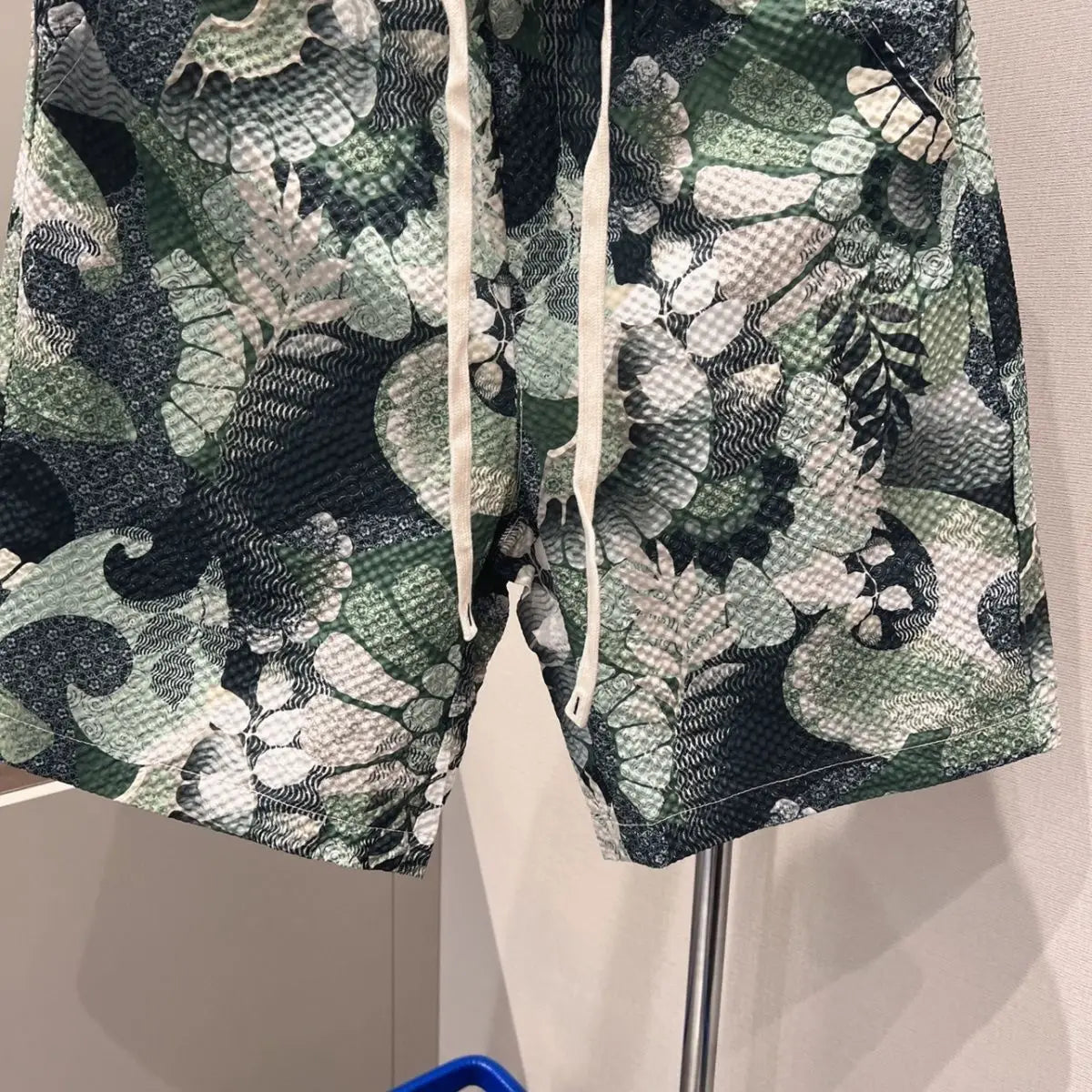 Shorts for Men's Retro Printed Shorts Versatile Casual and Fashionable Shorts Beach Style Five-point Pants