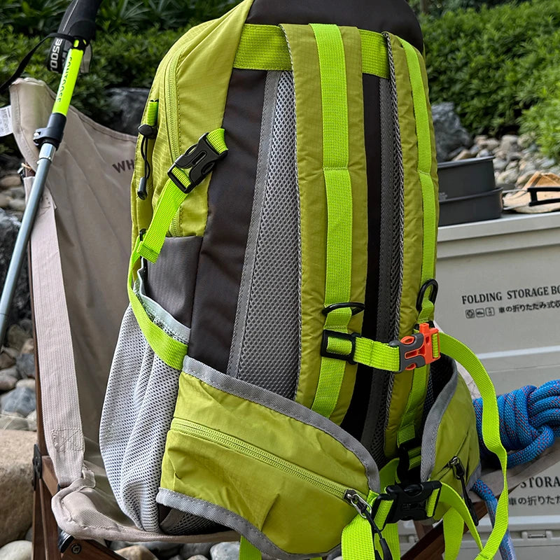 Outdoor Hiking  Rucksack Backpack Mountaineering Bag for Men Women Sports Trekking Backpack Light Travel Camping