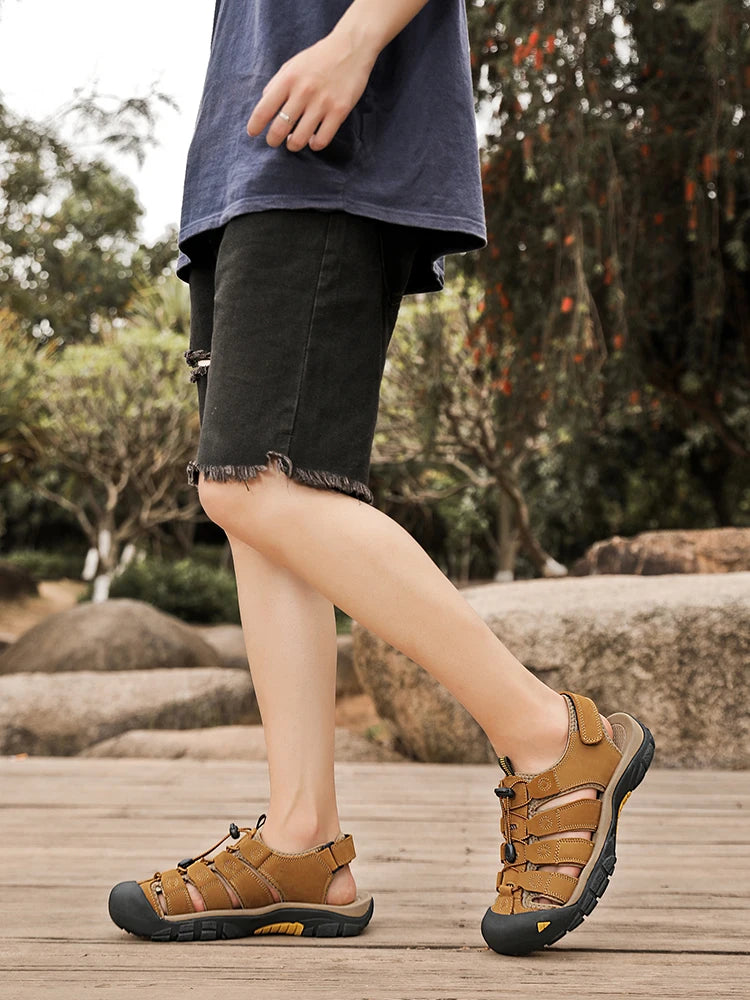Men's Sport Sandals Outdoor Hiking Sandals Closed Toe Leather Fashion All-match Light Trail Walking Casual Sandals Water Shoes