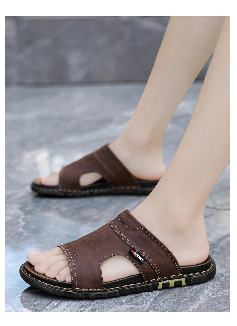 2025 Mens Slippers Summer Casual Shoes Beach Sandals Outdoor Slides Walking Comfort Leather Luxury Designer Fashion Lightweight