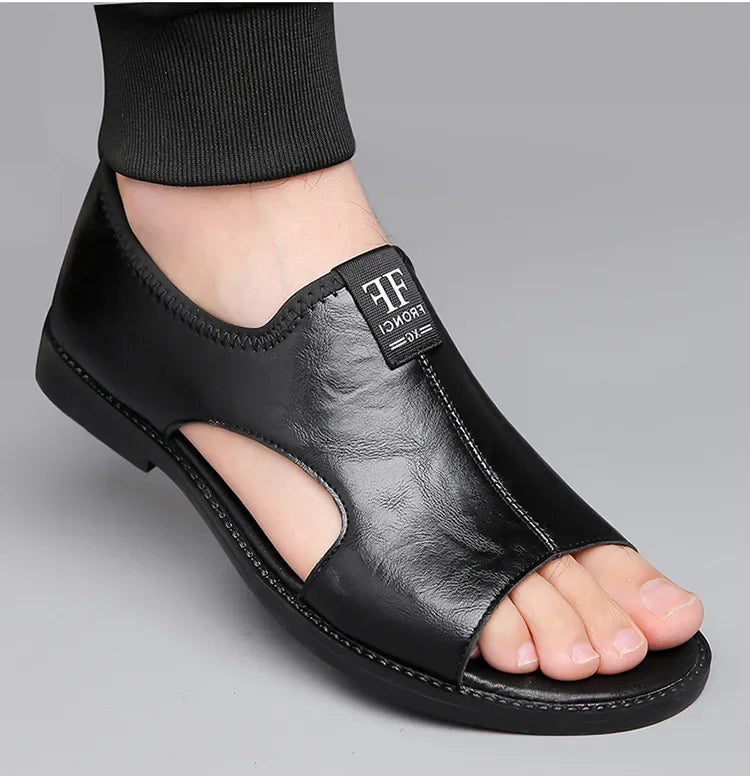 Brand Men's Sandals New Casual Shoes High Quality Soft Sole Men Slippers Outdoor Comfor Beach Shoes Leather Flat Sandals for Men