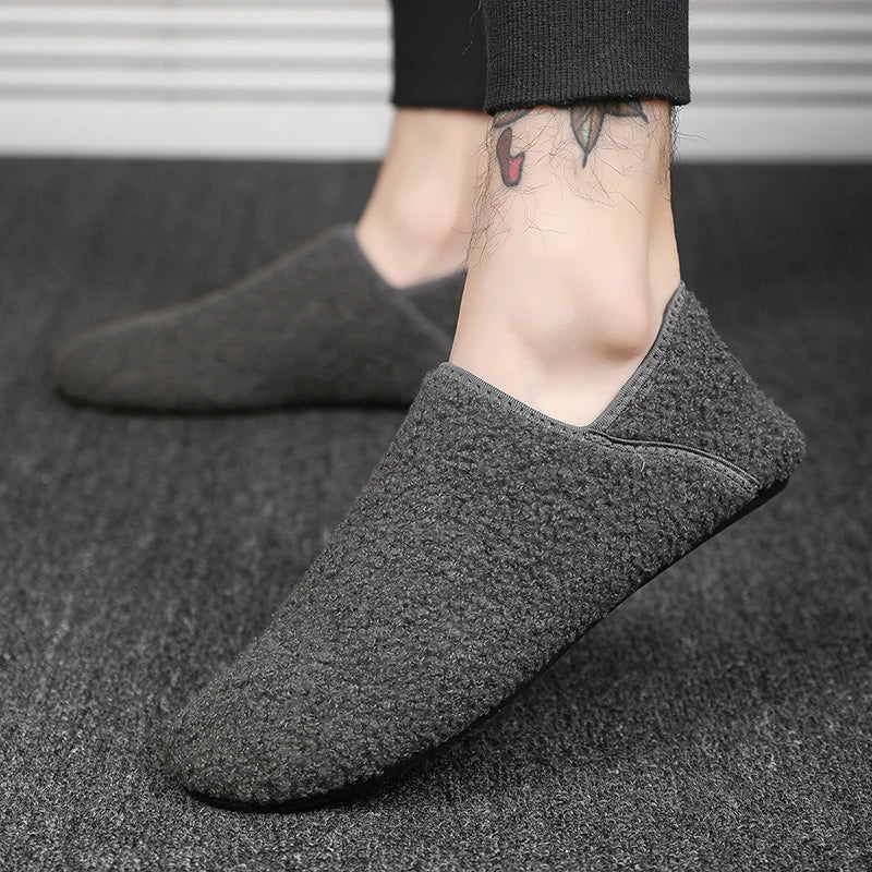 Men Winter Slippers Women Warm Shoes Soft Plush Flats Casual Shoes Male Loafers Lightweight Home Walking Couples Shoes Footwear