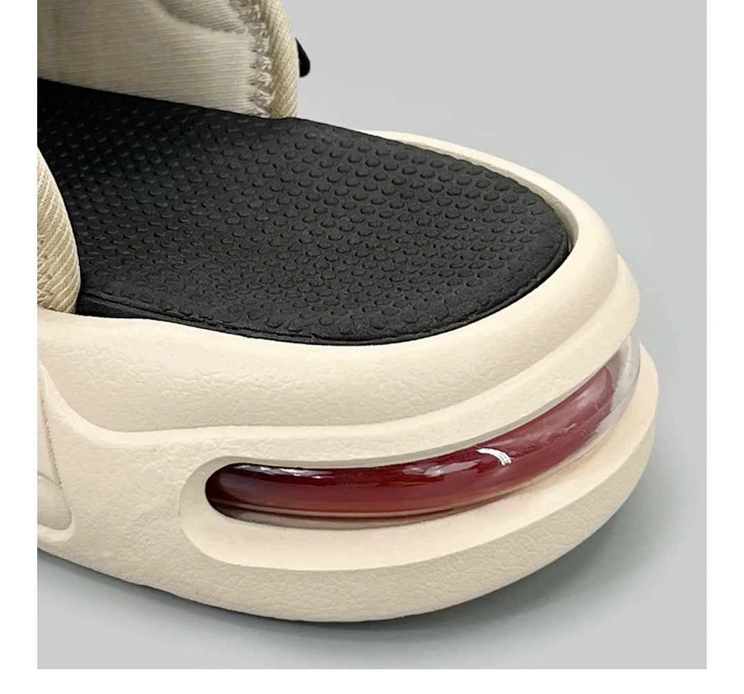 Men Fashionable Trendy Shoes Wooden Clogs Garden Shoes Outdoor Beach Sandals Flip Air Cushioned Summer Casual Shoes Men Slippers