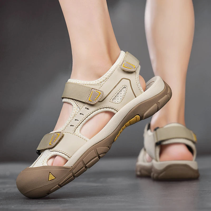 New Fashion Summer Casual Men's Shoes Beach Sandals Quality Closed Toe Sandals Soft Breathable Large Size Men Sandals Size 38-46