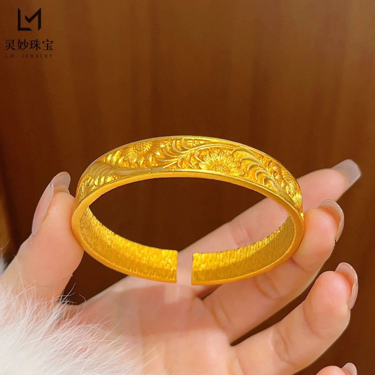 Classic Bangle Women's 24K Gold AU999 - 24K Gold Retro Fortune Flower Bangle, Carved Craft, Luxury Collection