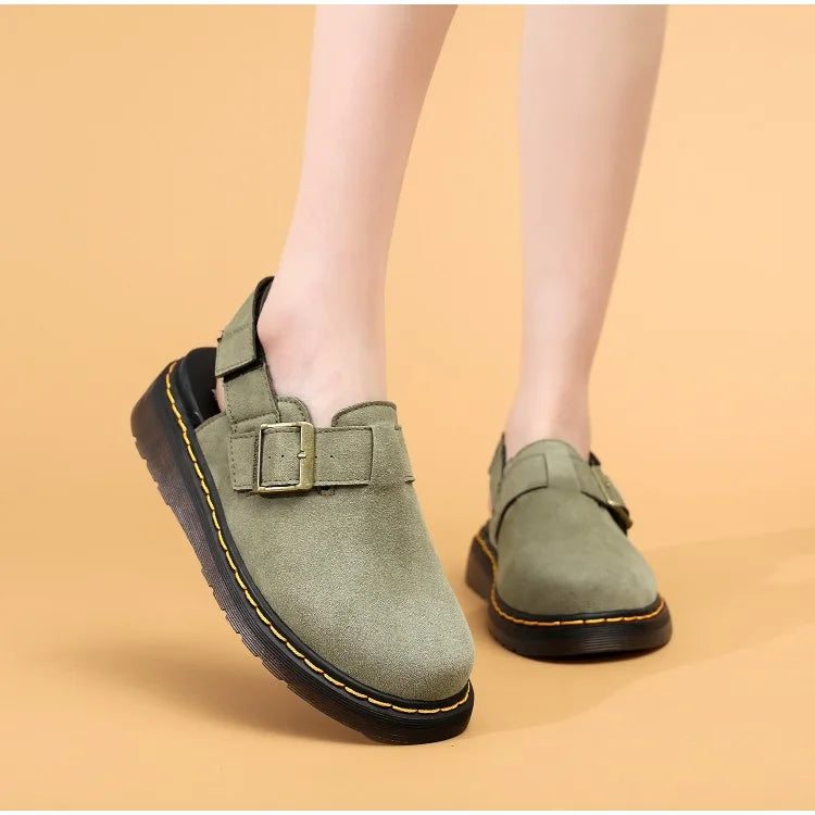 Men's Fashion Large Leather Casual Slippers Men's Four Seasons Half Slippers Non Slip Beach Shoes Classic Clogs Shoes