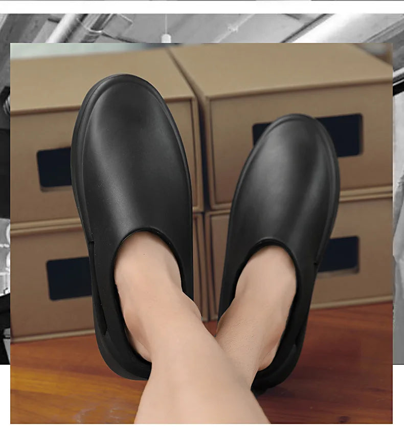 Comfortable Slippers for Men Women Stylish Summer Beach Slides Couples Hollow Out Sandals Anti-Slip Bathroom Slippers