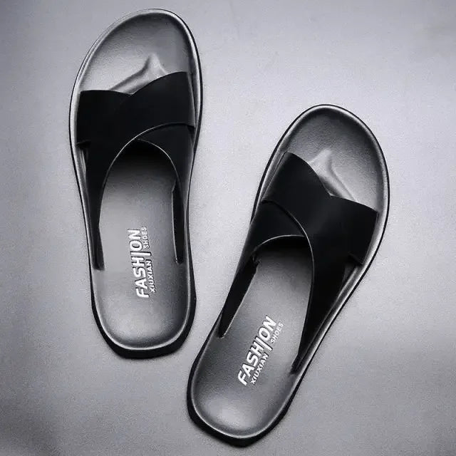 Summer Dress Men Sandals Leather New 2025 Fashion Vintage Men Shoes High Quality Soft Comfort Casual Flats Beach Male Slippers