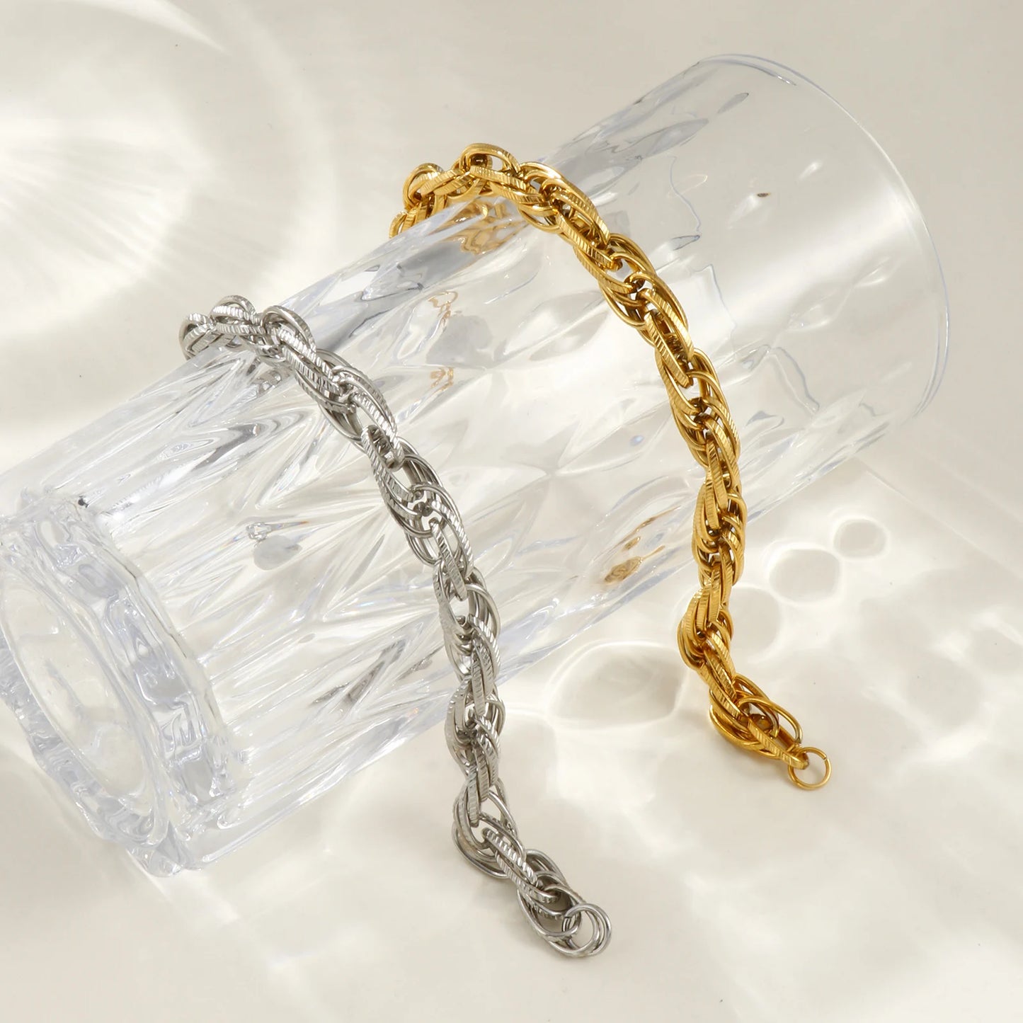 1 Piece 8mm Width Dainty Exquisite 304 Stainless Steel Handmade Oval Link Chain Bracelets For Women Men Gift 20cm(7.9") long