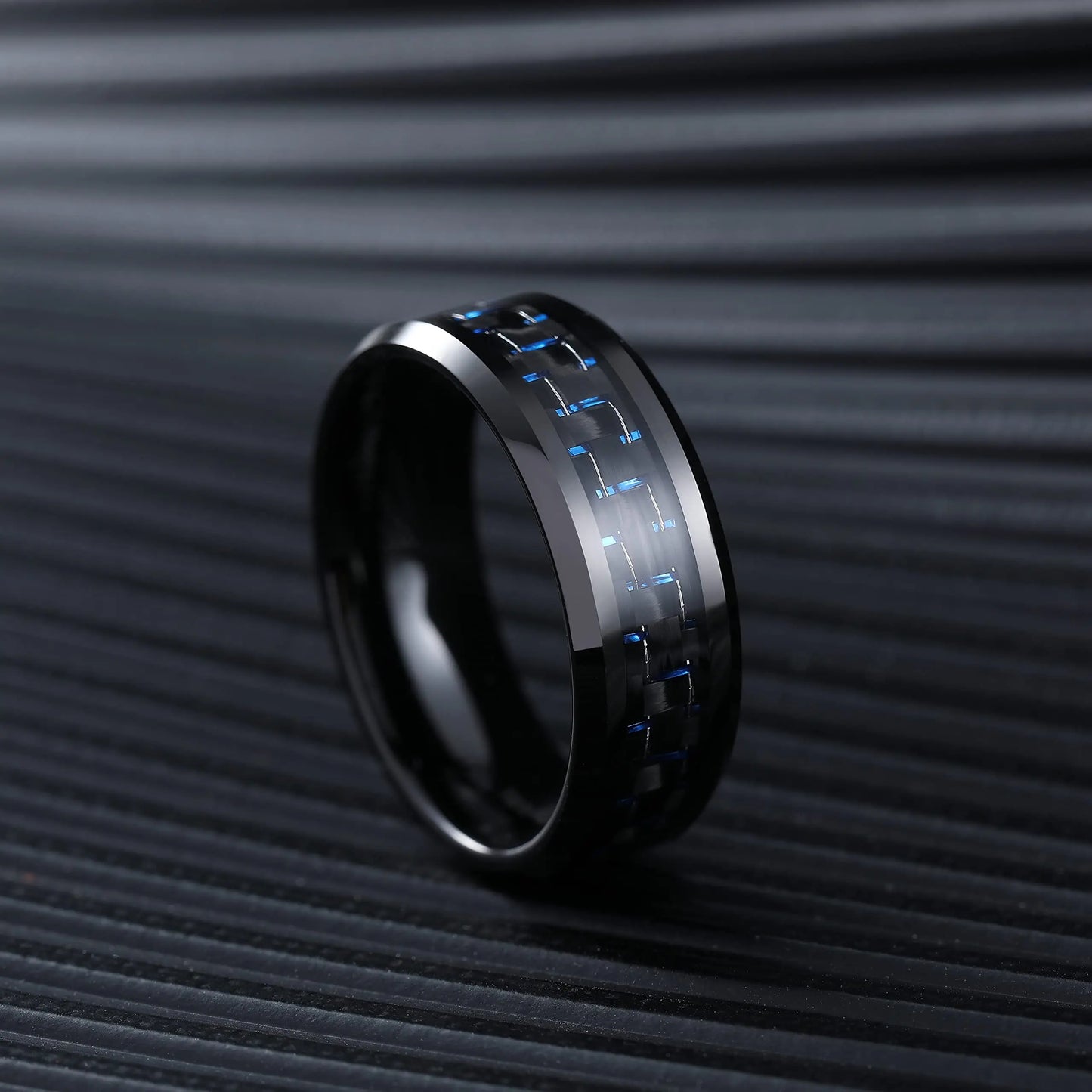 Fashion 8mm Green Color Titanium Stainless Steel Rings for Men Women Black Brushed Men Promise Rings Wedding Party Jewelry Gifts