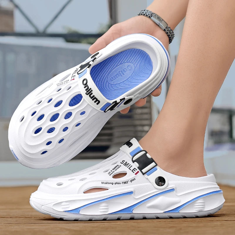 Fashion Men's Outdoor Sandals Slippers Beach Comfortable Clogs Soft Slides New Men Casual Shoes Garden Shoes Male Beach Slippers